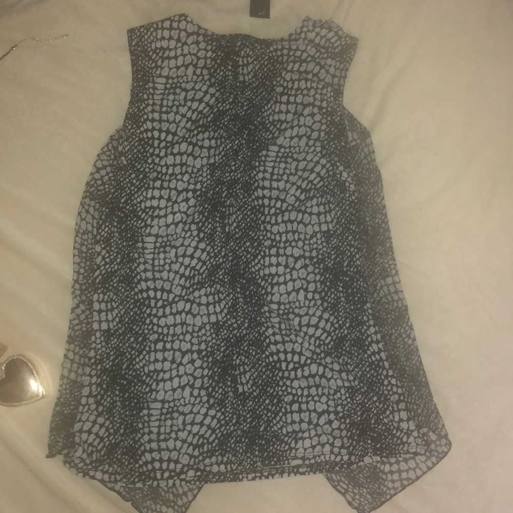 Cute snake skin print tunic sheer top - Picture 4 of 4